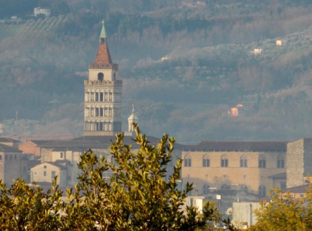 Tuscany Nice Stay Пістоя Номер фото