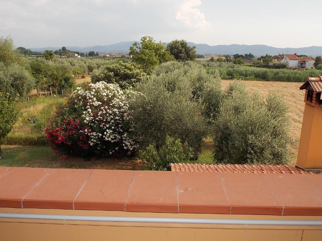 Tuscany Nice Stay Пістоя Номер фото